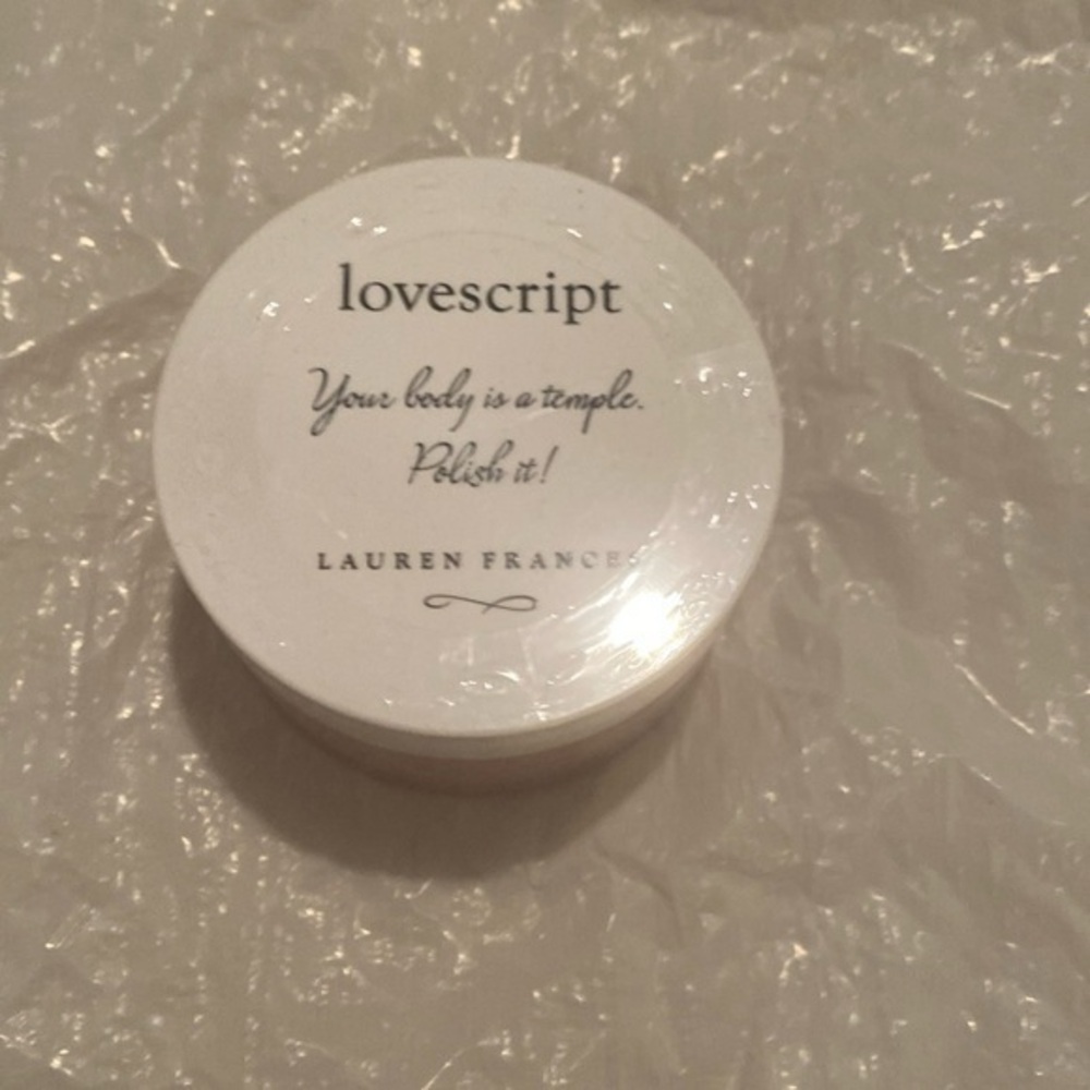 LOVE SCRIPT sugarplum body polish